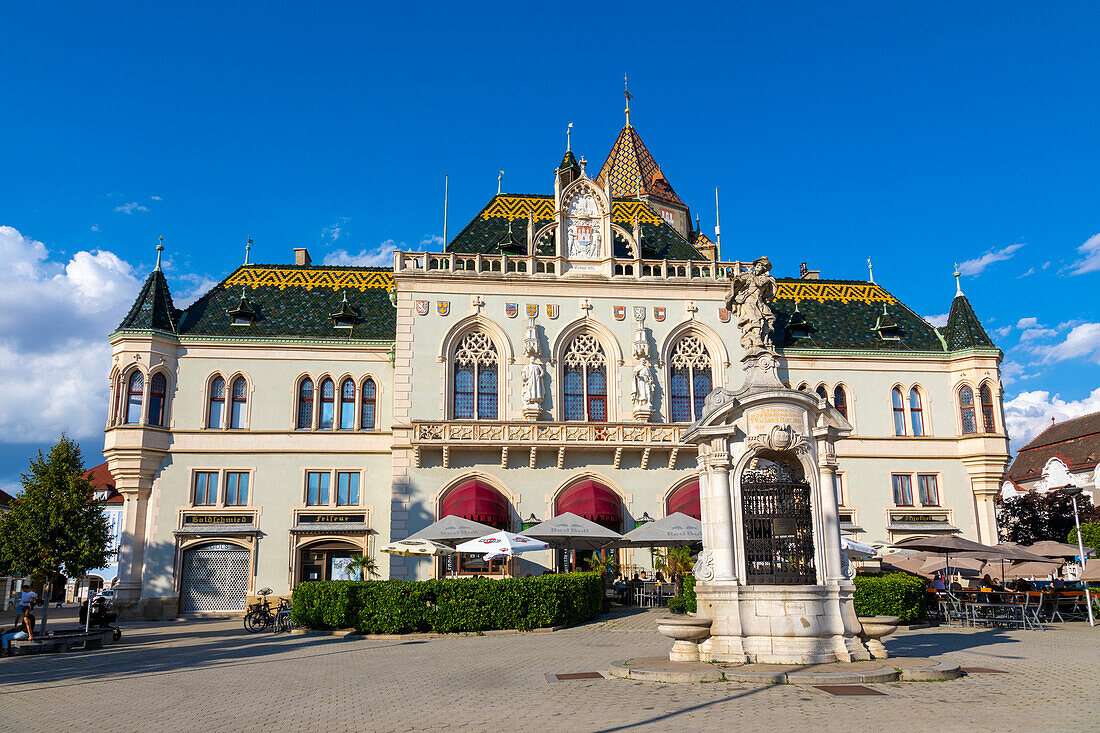 Korneuburg Town Hall Lower Austria online puzzle