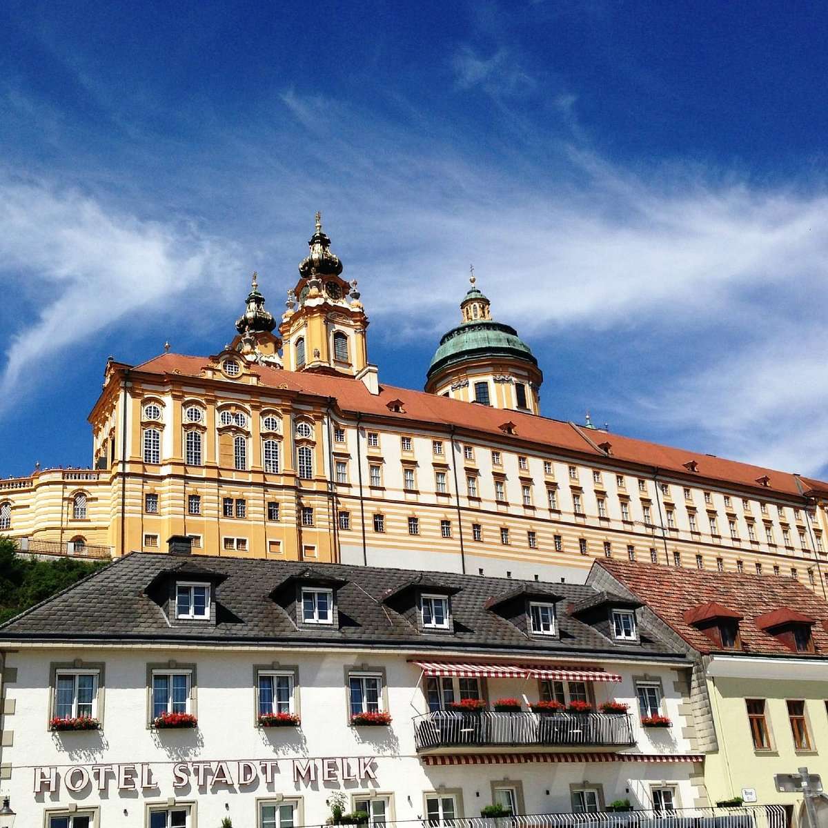 Melk Abbey Lower Austria jigsaw puzzle online