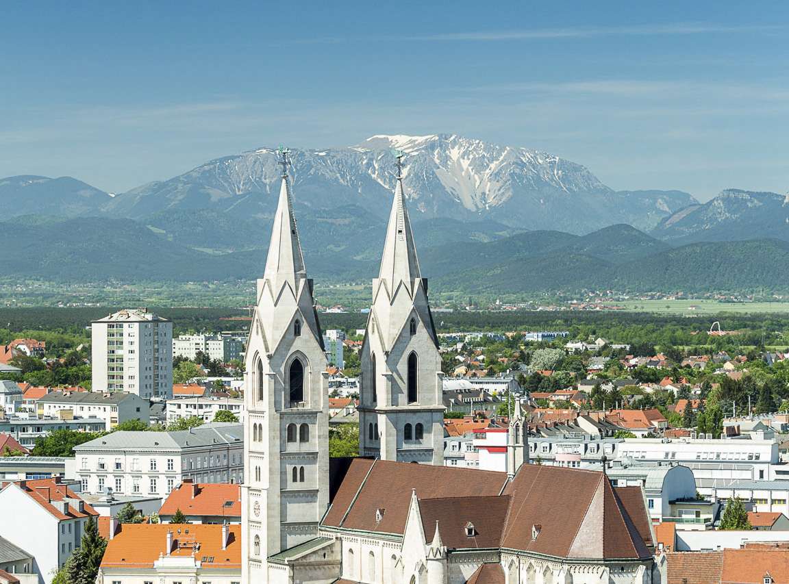 Wiener Neustadt Bassa Austria puzzle online