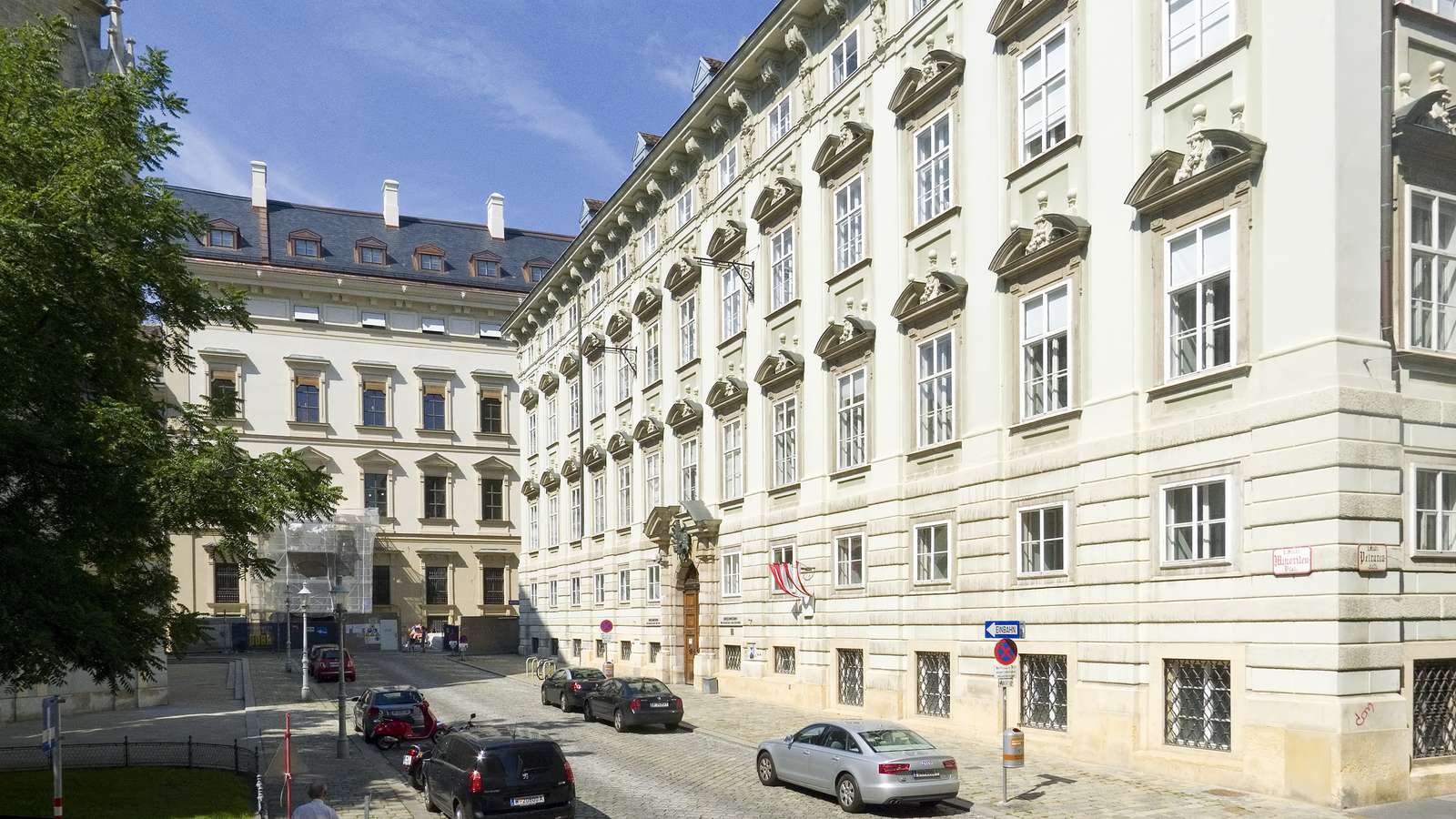 Viena Minoritenplatz Baixa Áustria quebra-cabeças online