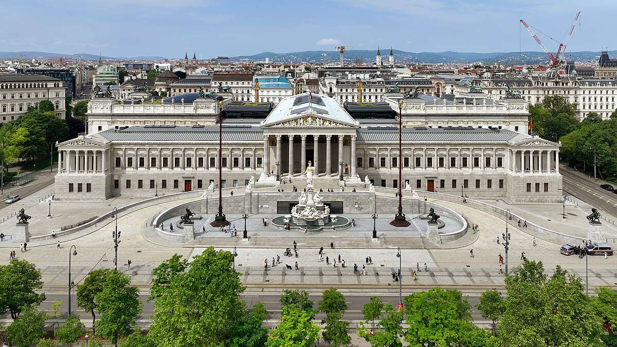 Bécsi Parlament épülete Alsó-Ausztria online puzzle