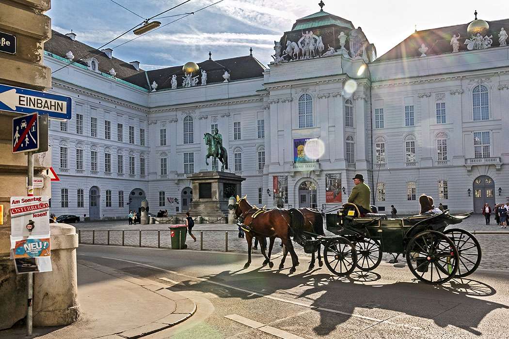 Vídeňský Hofburg Dolní Rakousko skládačky online