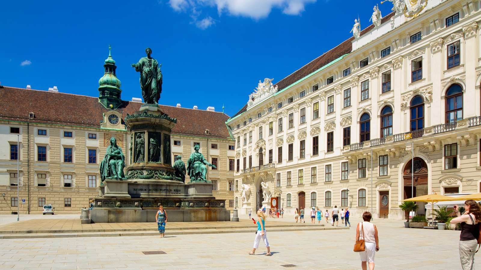 Bécsi Hofburg Alsó-Ausztria online puzzle