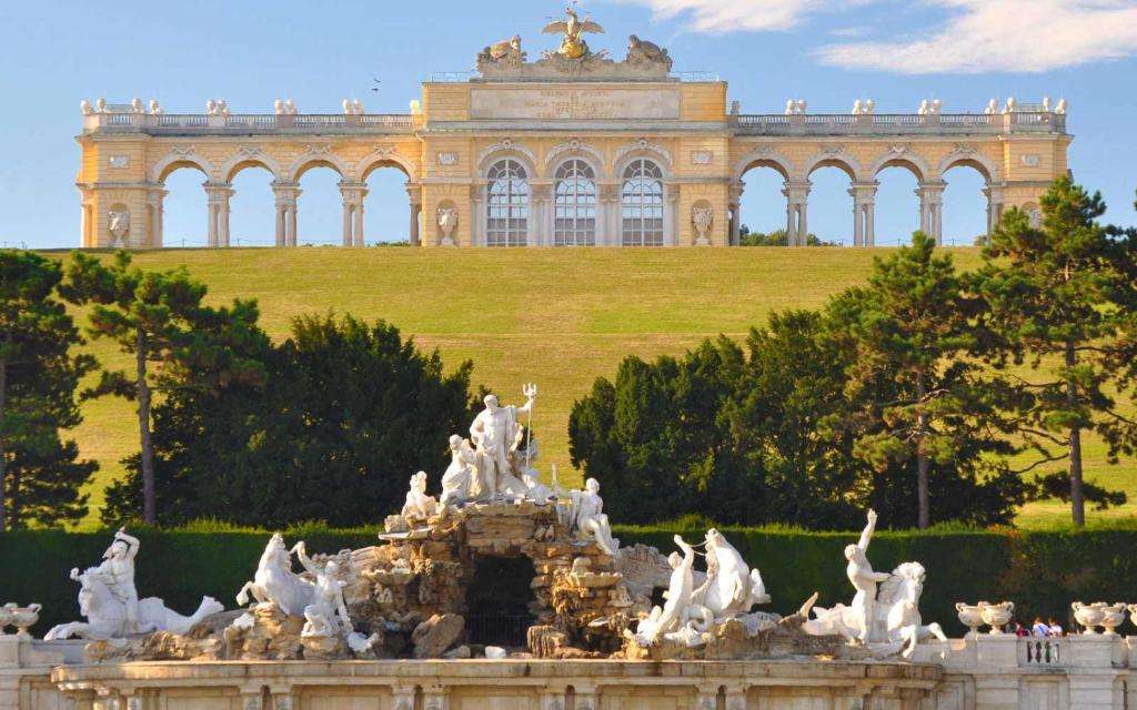Viena Palatul Schönbrunn Austria Inferioară jigsaw puzzle online