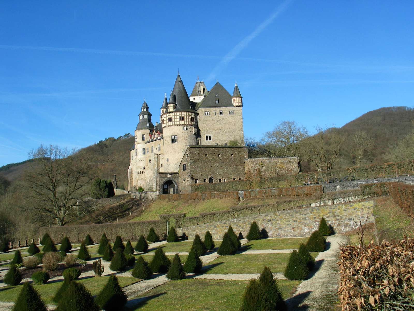 Château de Bürresheim puzzle en ligne