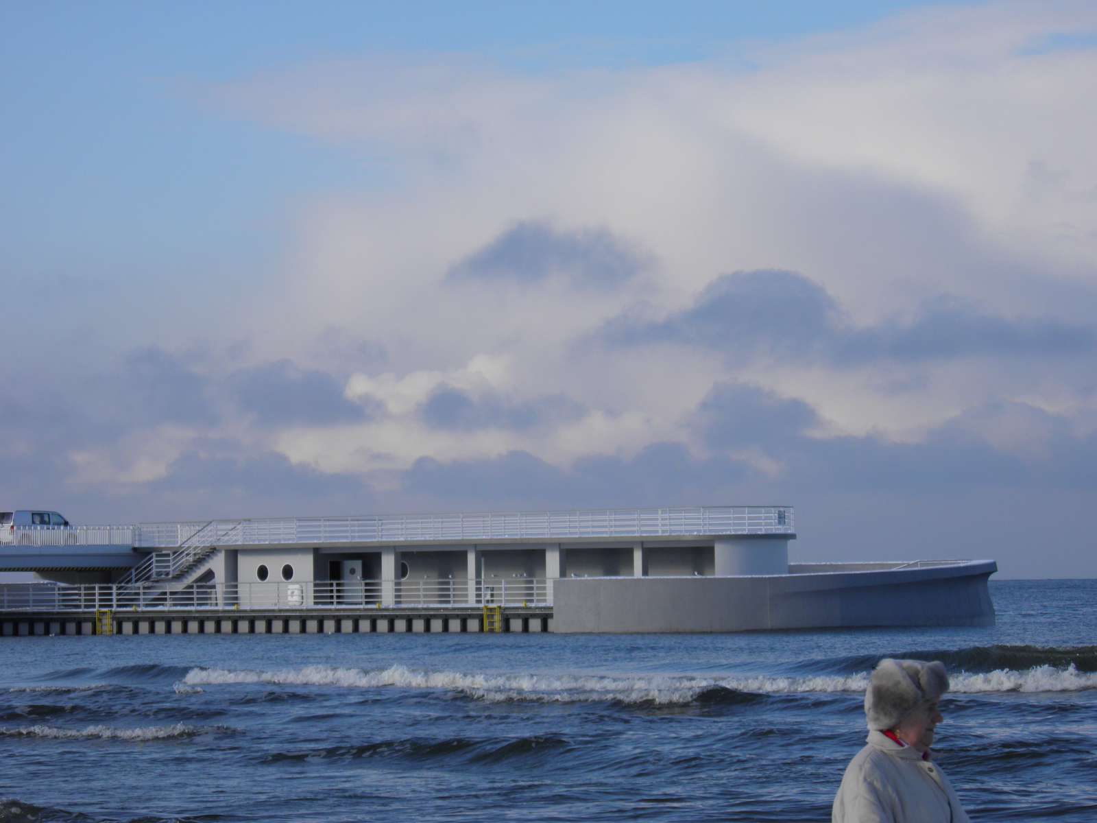 byggnad i havet pussel på nätet