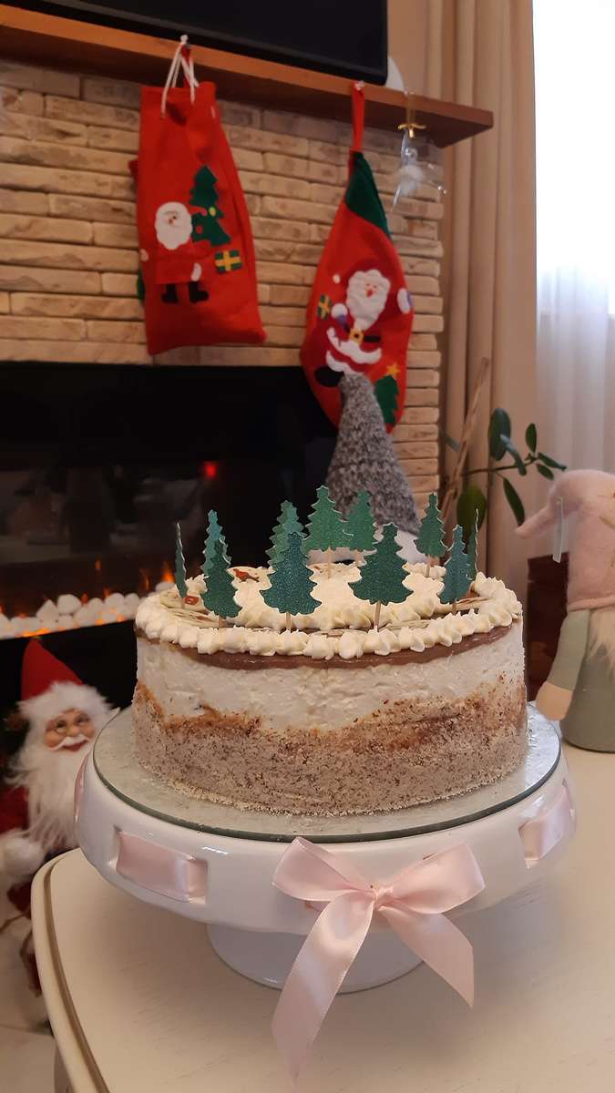 Різдвяний торт онлайн пазл