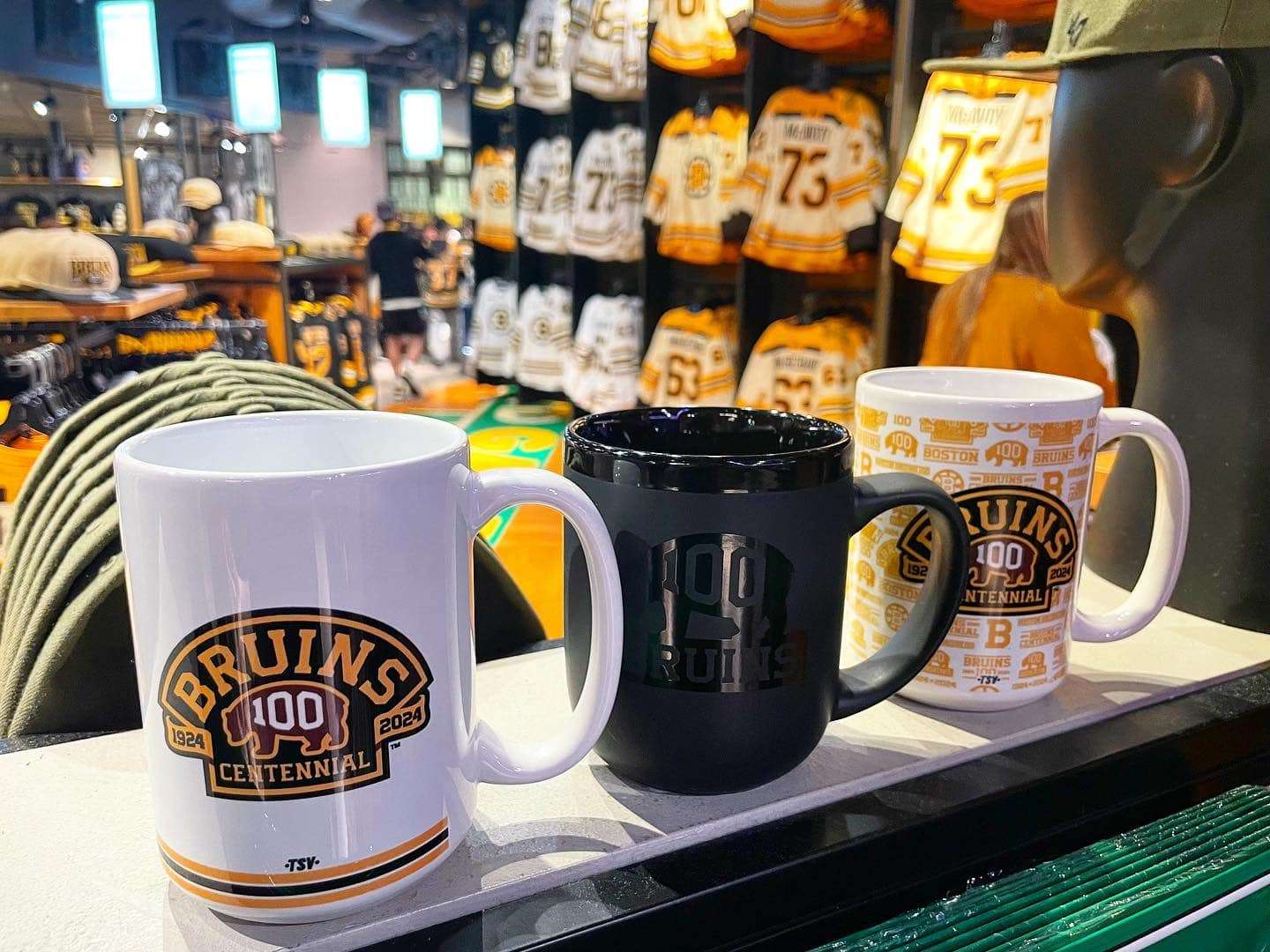 Bruins mugs jigsaw puzzle online