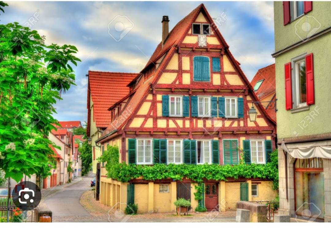Half-timbered house jigsaw puzzle online