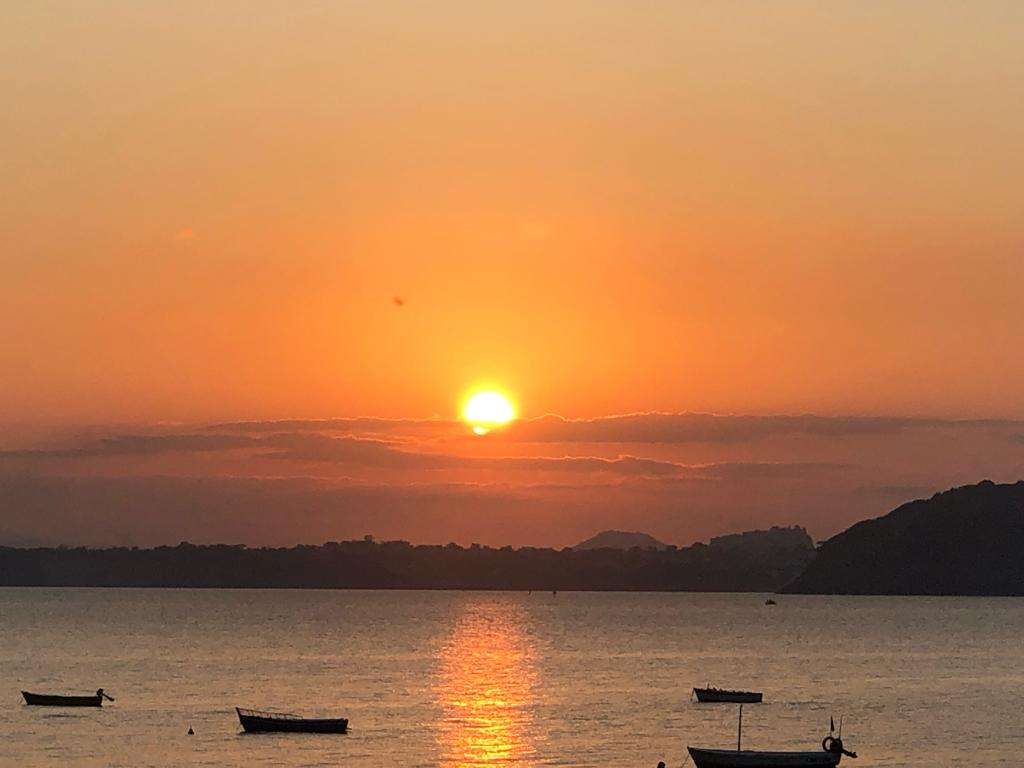 夏の海 ジグソーパズルオンライン