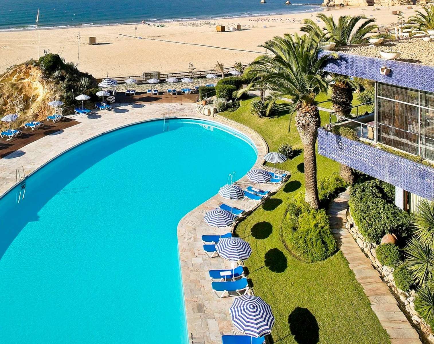 Hotel en la región del Algarve rompecabezas en línea