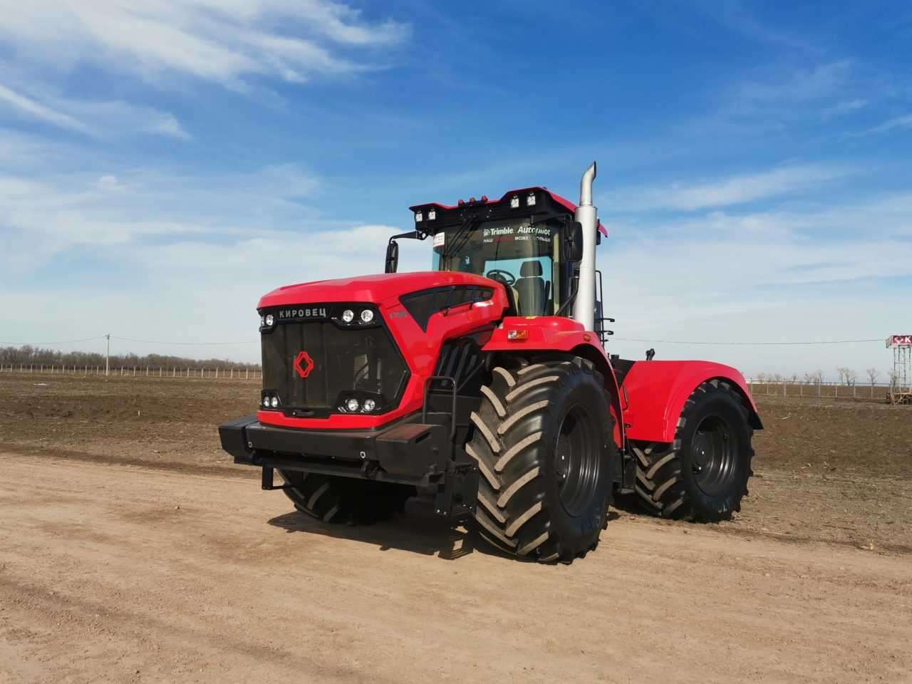 traktor K-740 Kirovets kirakós online