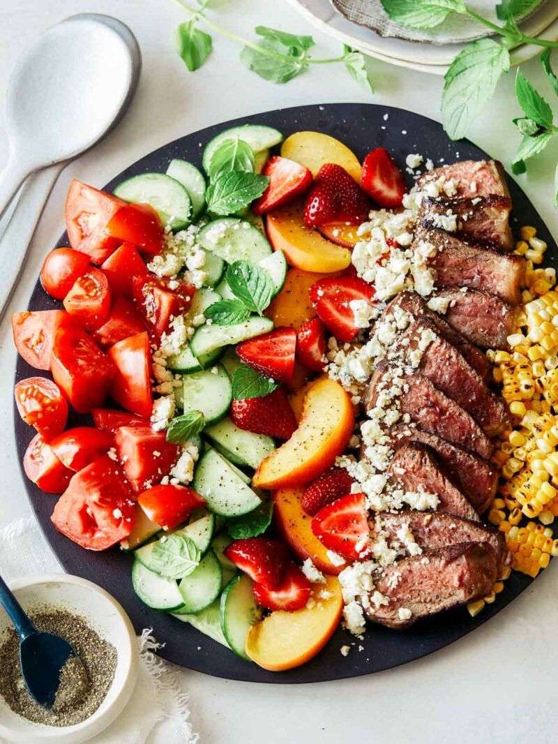 Grilled Steak Salad online puzzle