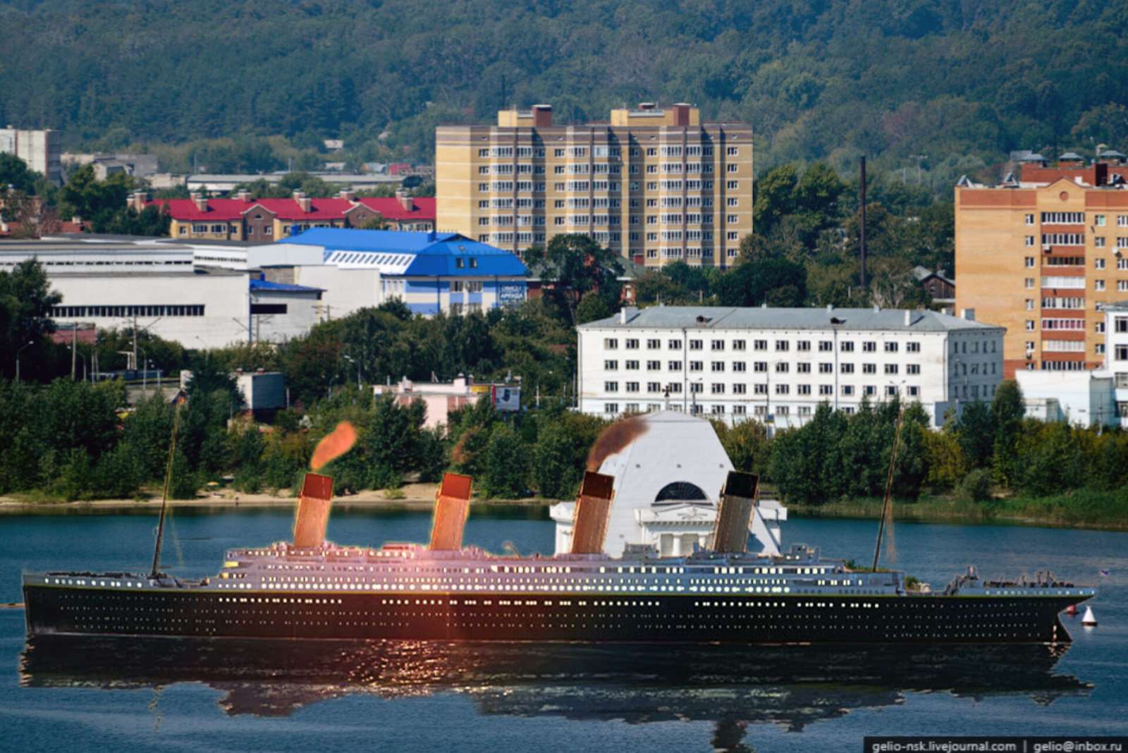 Kazan Nesmelova Shiroka River Titanic Kazanka skládačky online