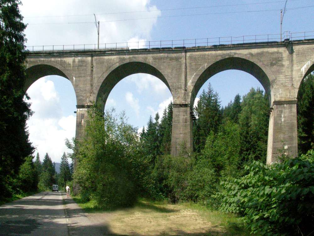 Spoorwegviaduct legpuzzel online