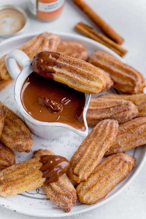 Печиво, занурене в шоколад пазл онлайн