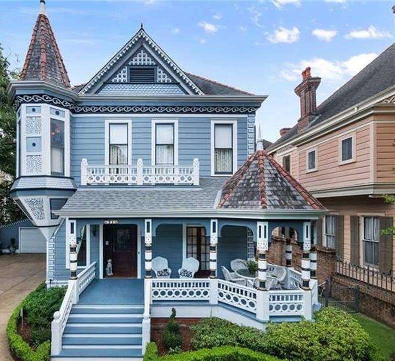Modrý viktoriánský dům online puzzle
