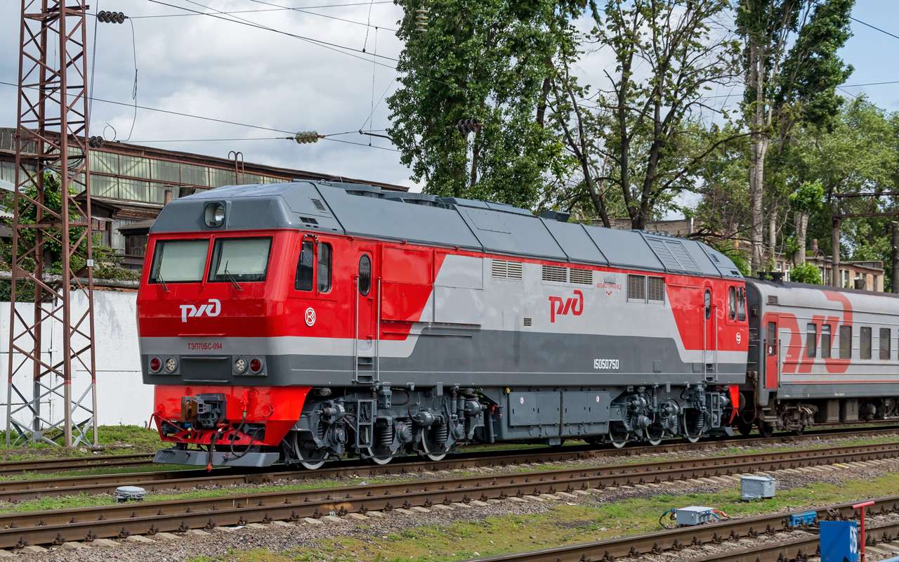 dieselová lokomotiva TEP 70 BS-094 skládačky online