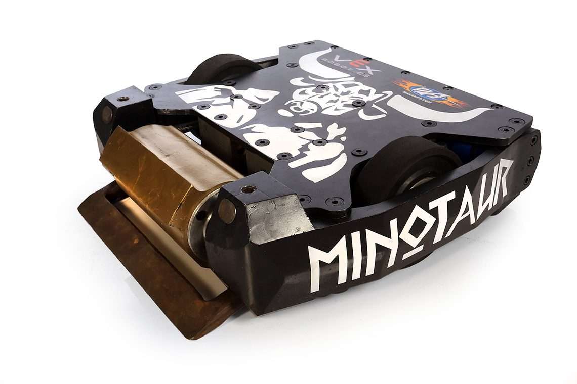 Minotaur Battlebots jigsaw puzzle online