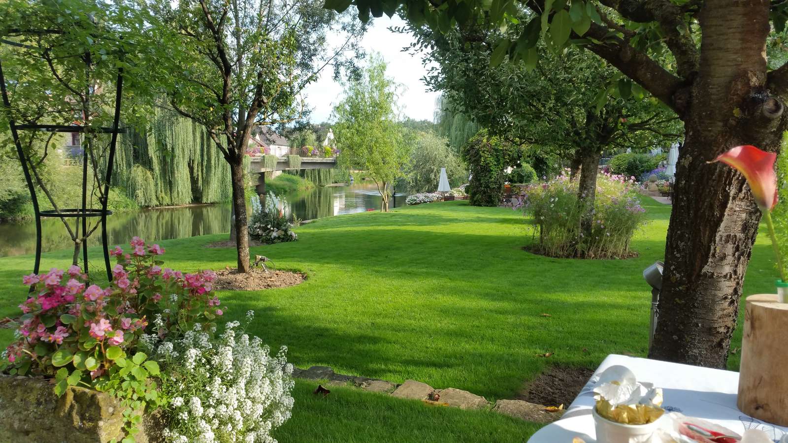 Κήπος στις όχθες του αρρώστου (Αλσατία) παζλ online