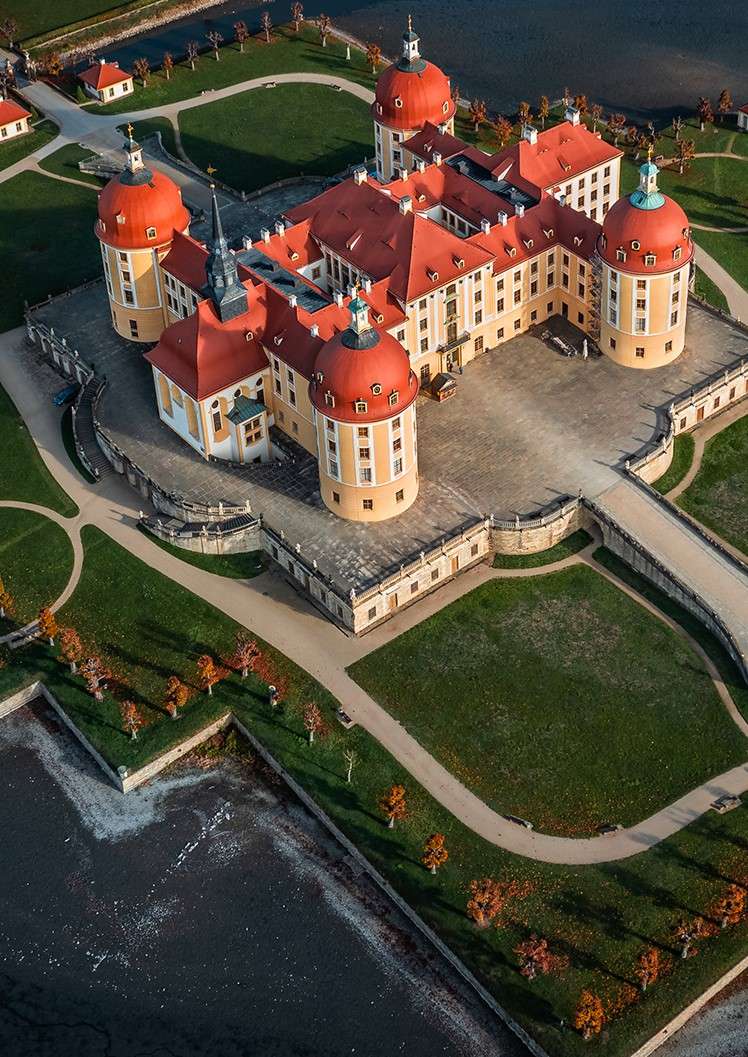 Дворец Морицбург в Германии онлайн-пазл