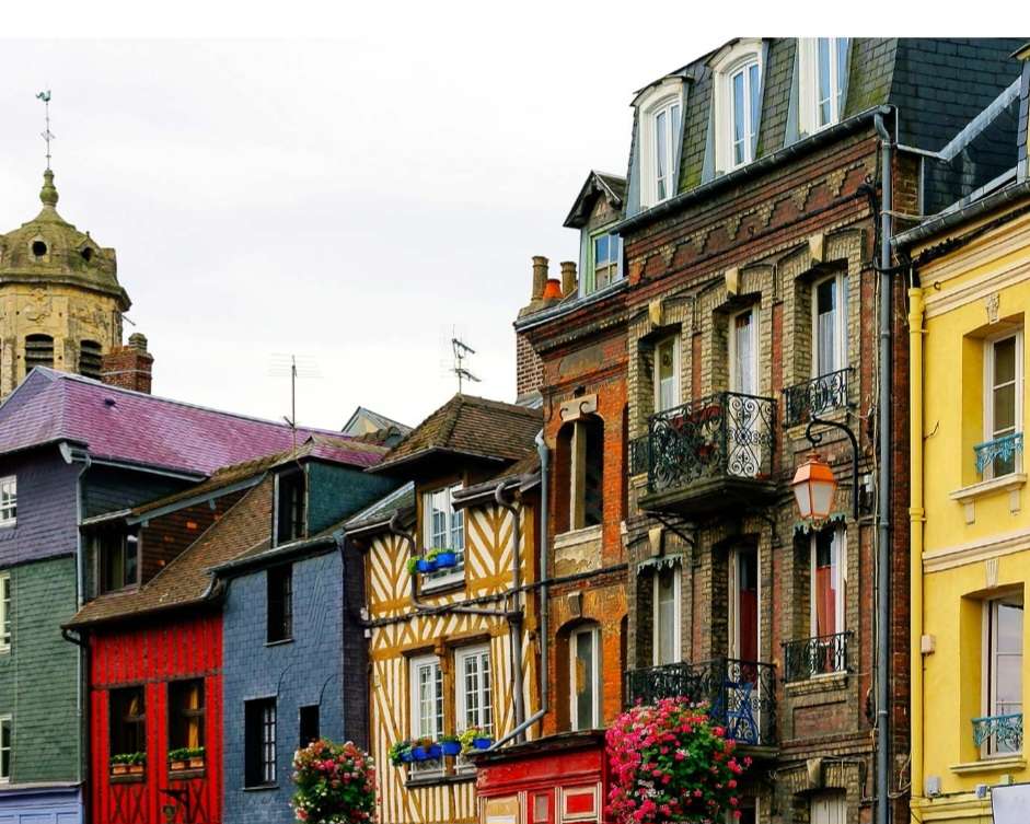 Цветни къщи Франция онлайн пъзел