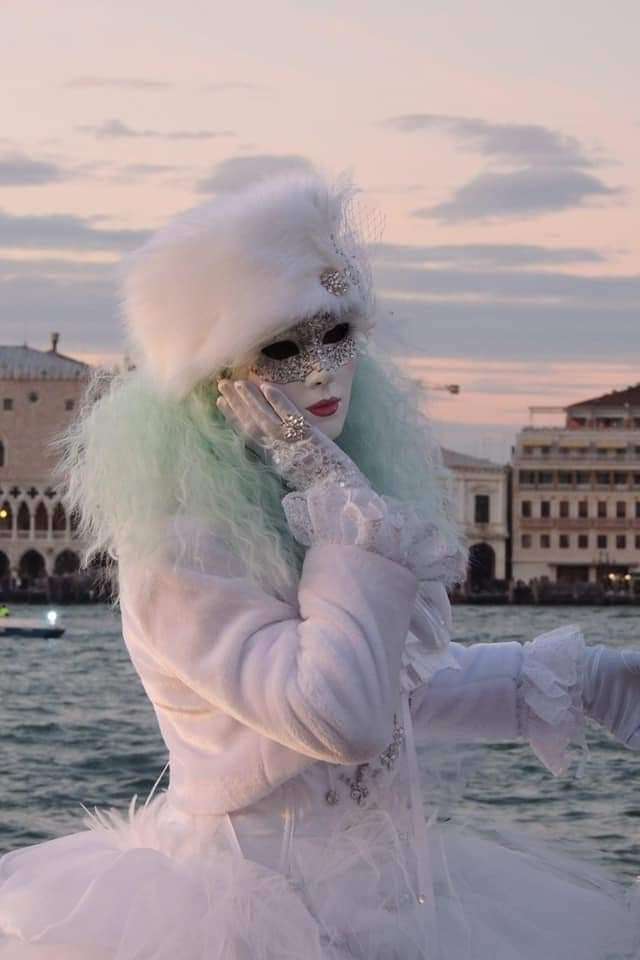Venedig, karneval 8 Pussel online