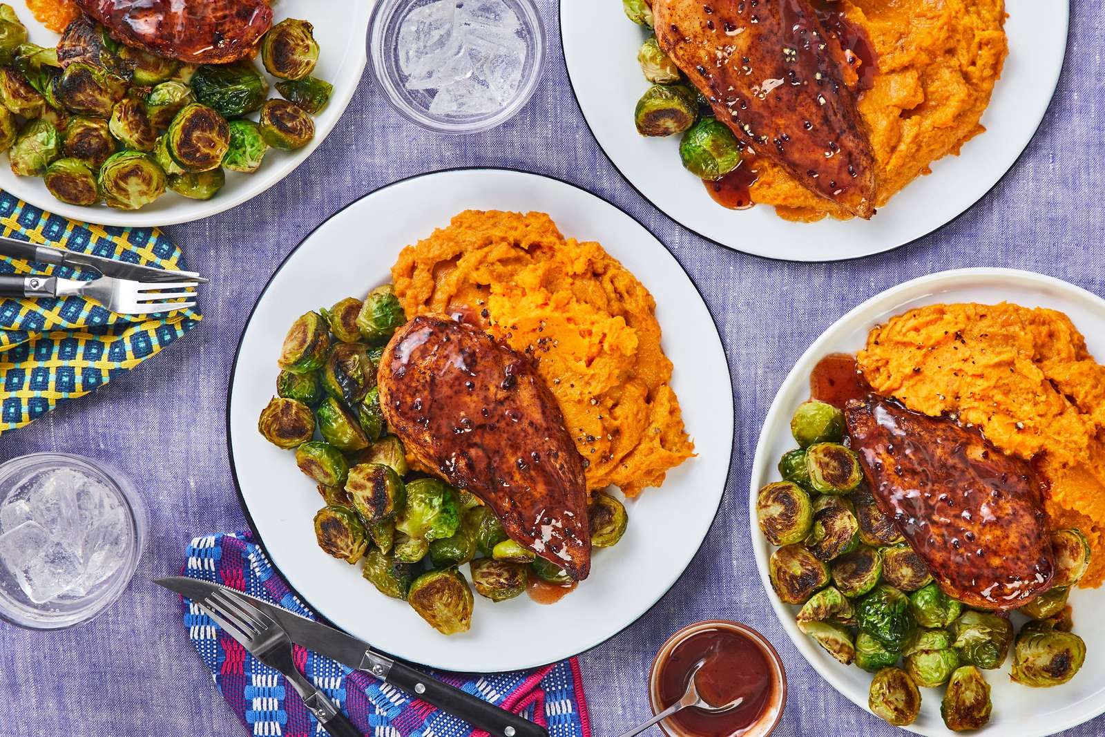 BBQ kuřecí rodinná večeře skládačky online