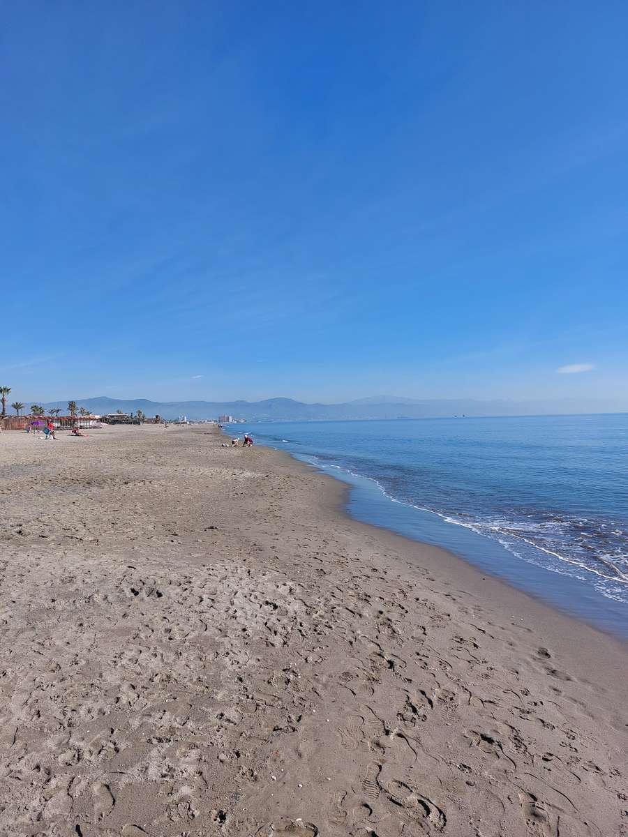 Playa de Los Álamos, Torremolinos rompecabezas en línea