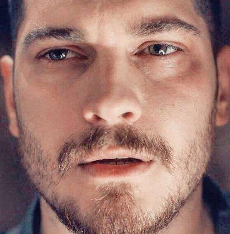 Cagatay Ulusoy jigsaw puzzle online