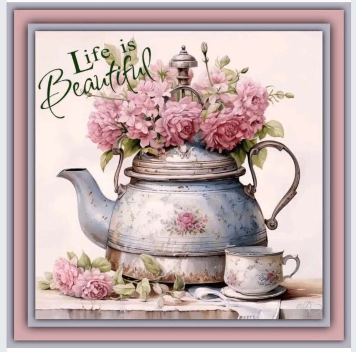 Красив чайник с цветя онлайн пъзел