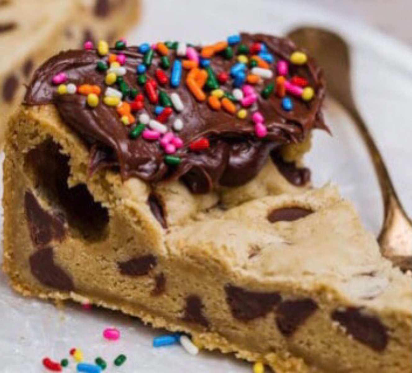 Chocolate Chip Cookie Cake❤️❤️❤️❤️ jigsaw puzzle online