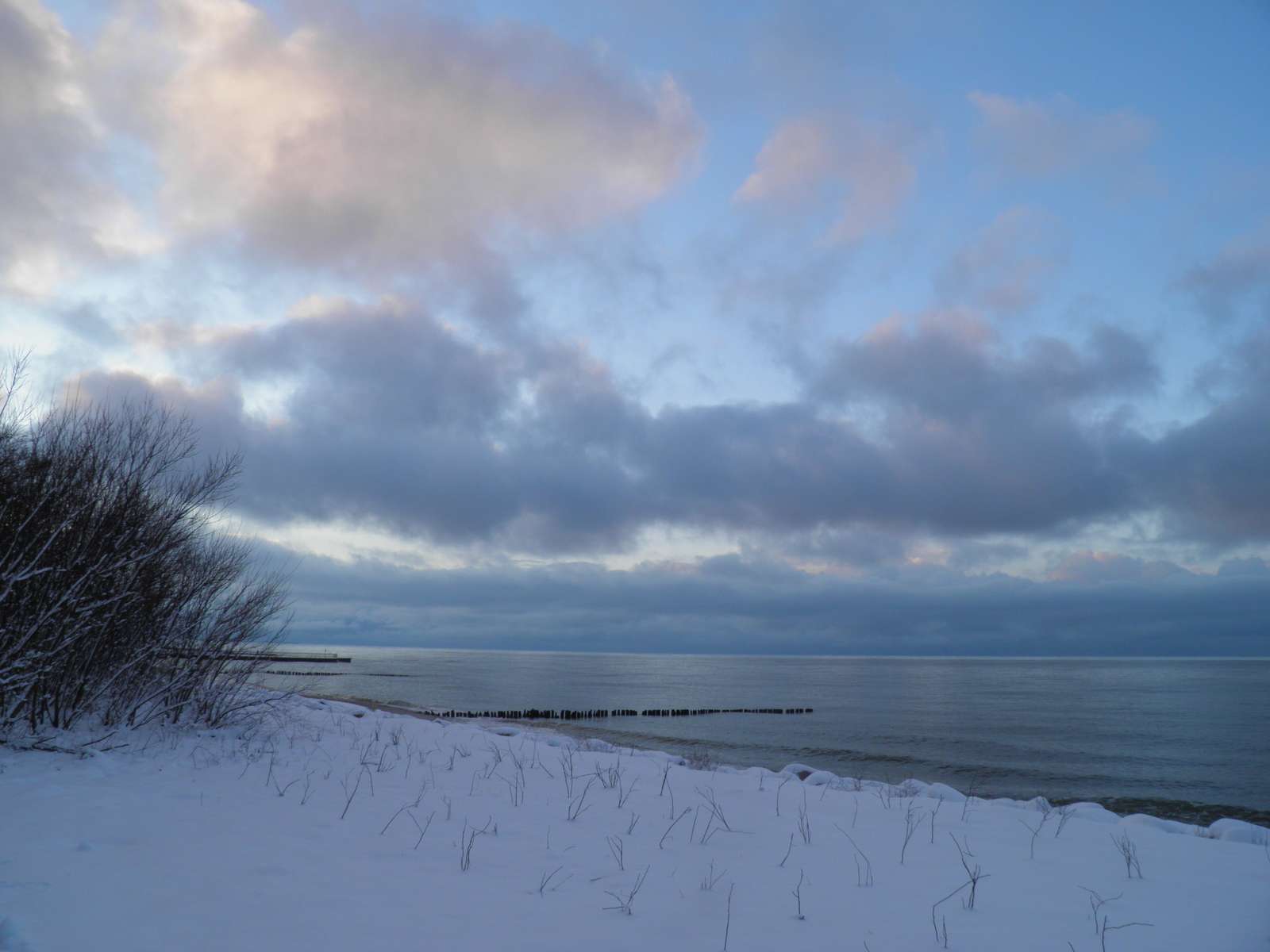 obloha nad Baltským mořem skládačky online