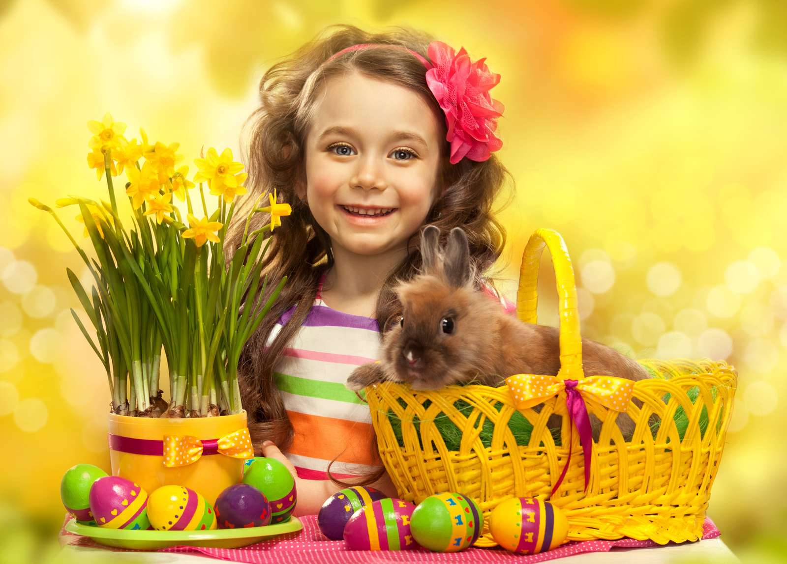 Húsvét nyuszival és tojással online puzzle