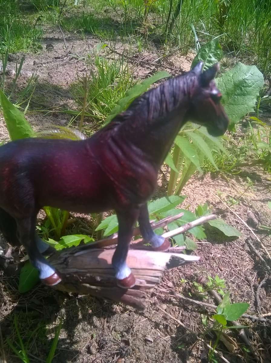horse figurine online puzzle
