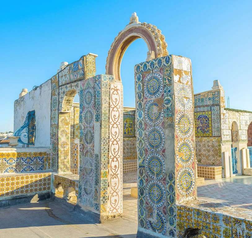 Tunis capitale de la Tunisie en Afrique puzzle en ligne
