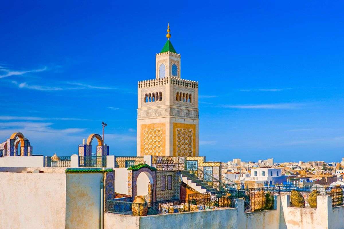 Tunis huvudstad i Tunisien i Afrika Pussel online