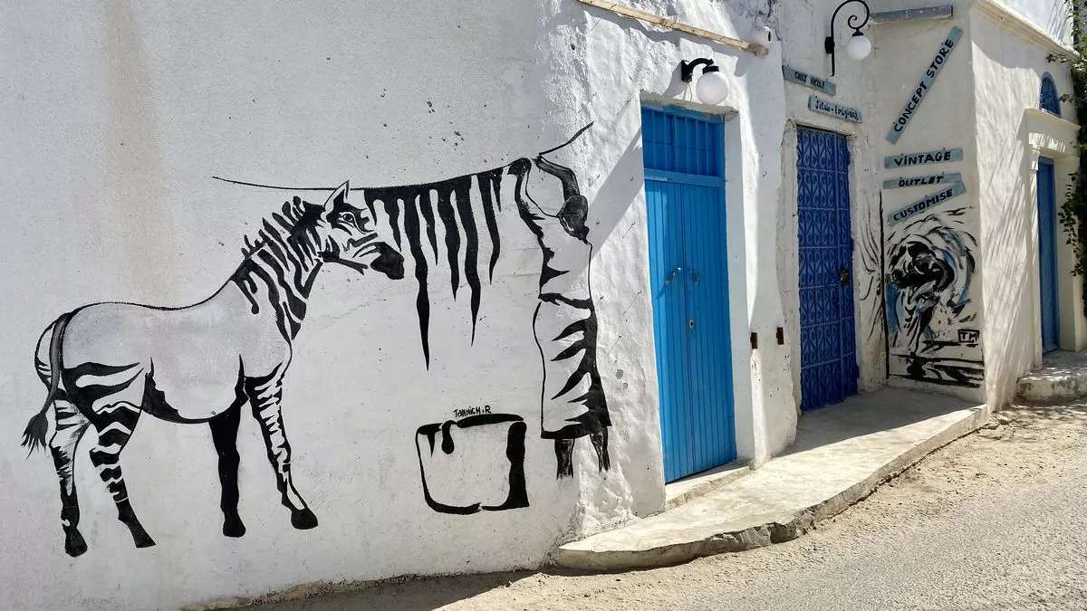チュニジアのジェルバ島のストリート アート ジグソーパズルオンライン
