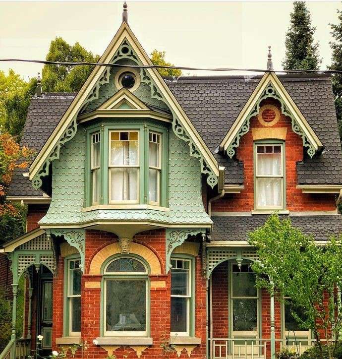 Викторианская архитектура в Торонто пазл онлайн