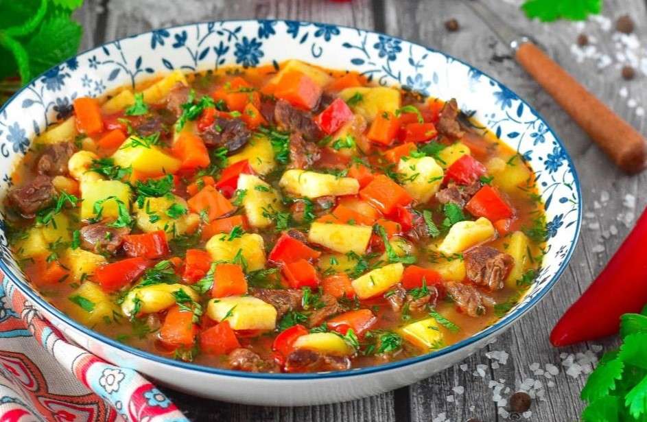 Узбекска супа от мампар онлайн пъзел
