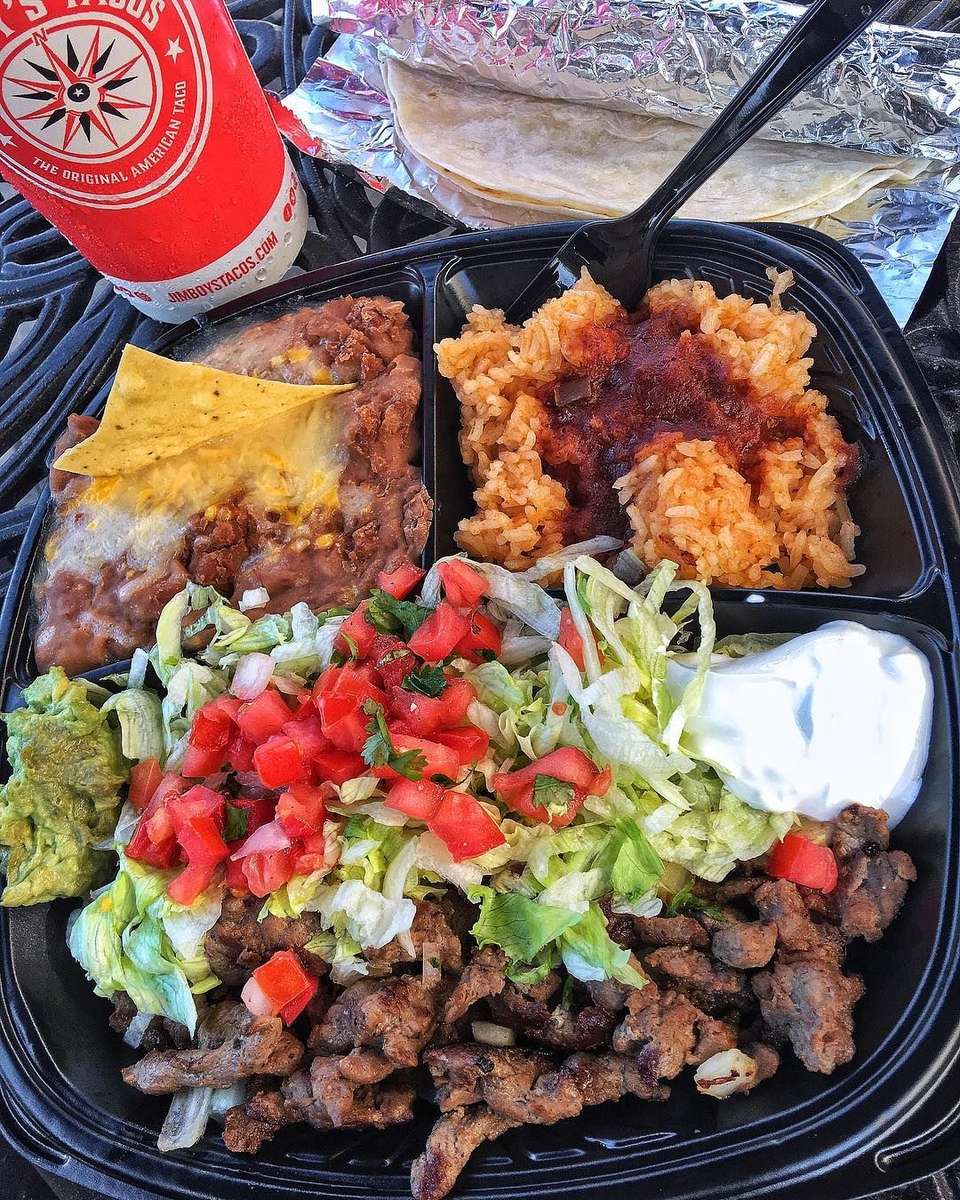 Comida mexicana para el almuerzo rompecabezas en línea