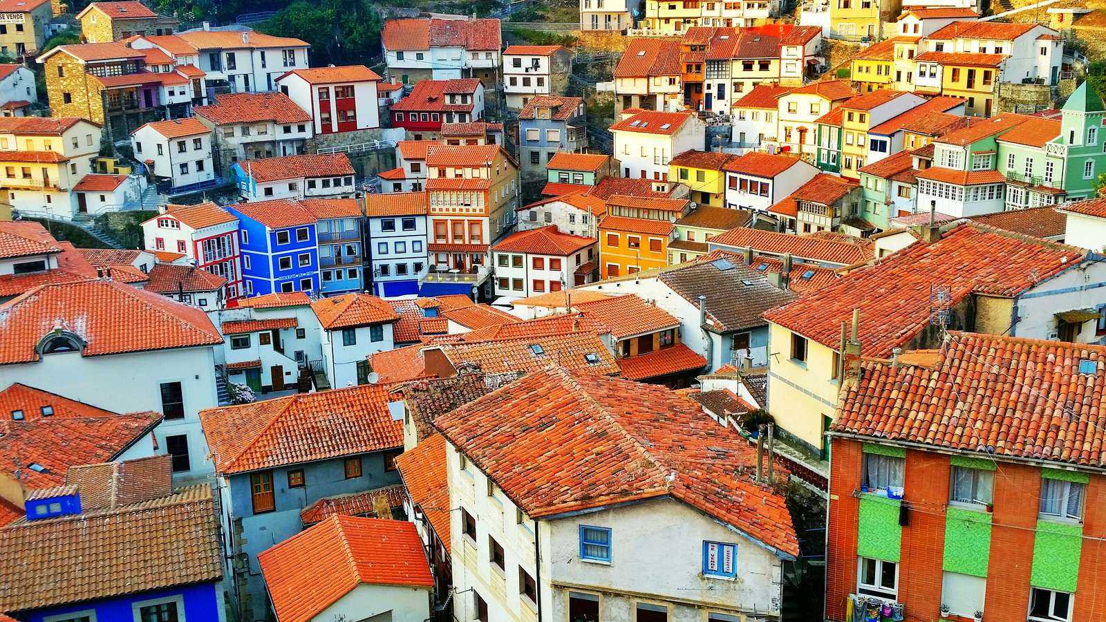 Cudillero, Asturias, Španělsko online puzzle