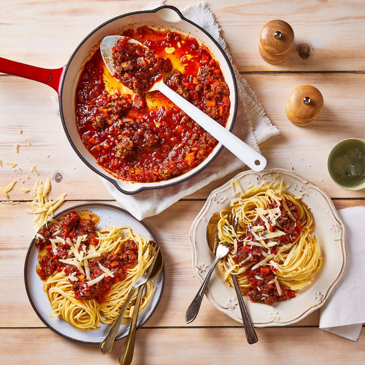 Класически спагети Болонезе онлайн пъзел