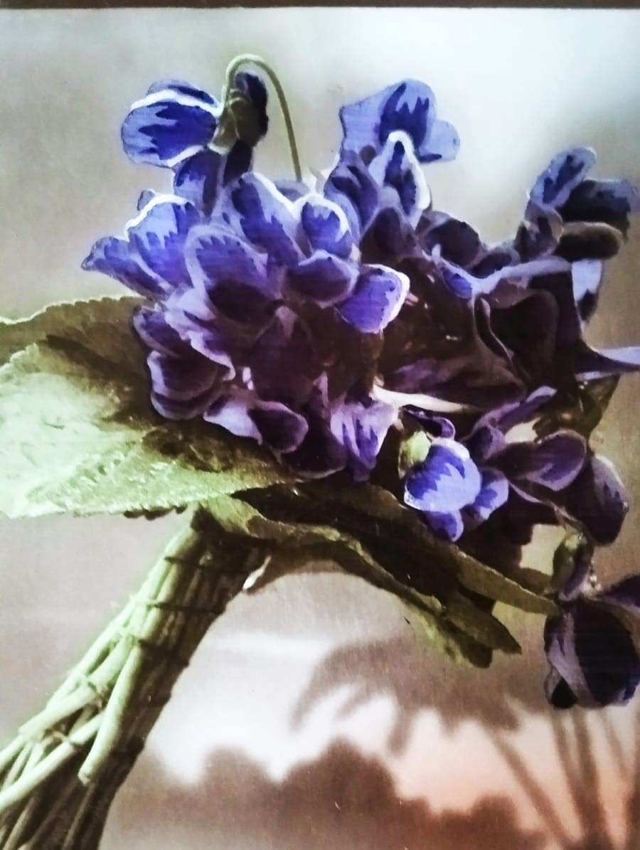 boeket viooltjes close-up online puzzel
