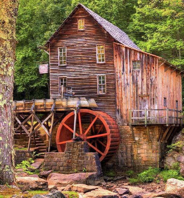 Alte Mühle im Wald Online-Puzzle