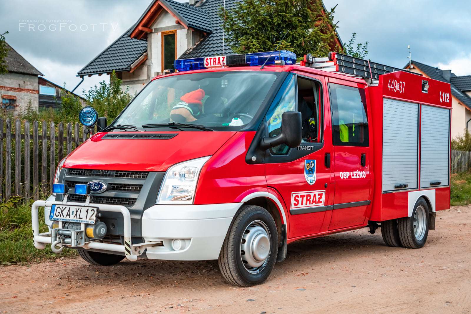 Добровільна пожежна команда Ford Transit Leźno пазл онлайн