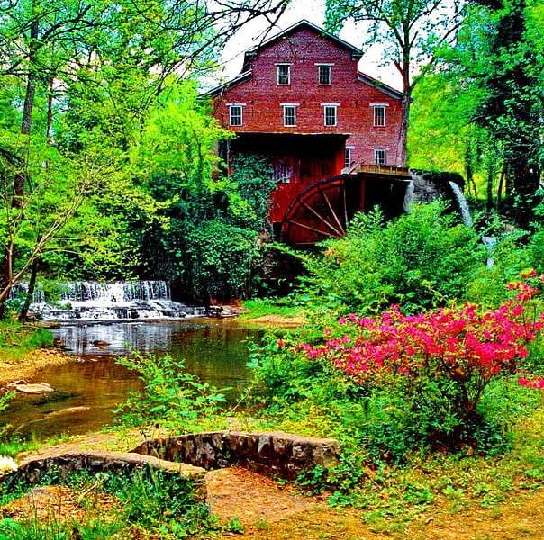 Moulin à eau dans la forêt puzzle en ligne