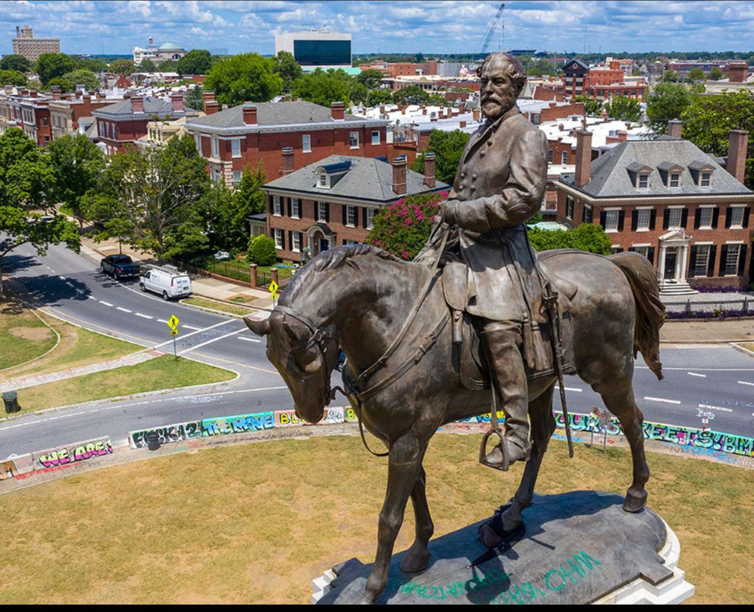 Estatua de Robert E. Lee rompecabezas en línea