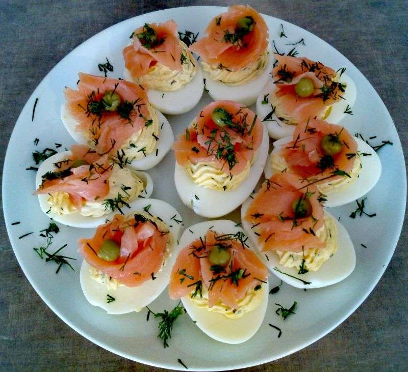 Stuffed eggs with salmon online puzzle