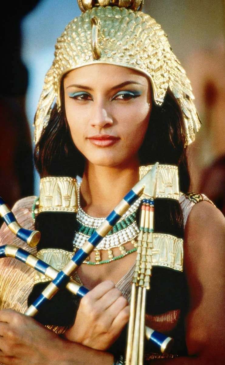 Cleopatra jigsaw puzzle online